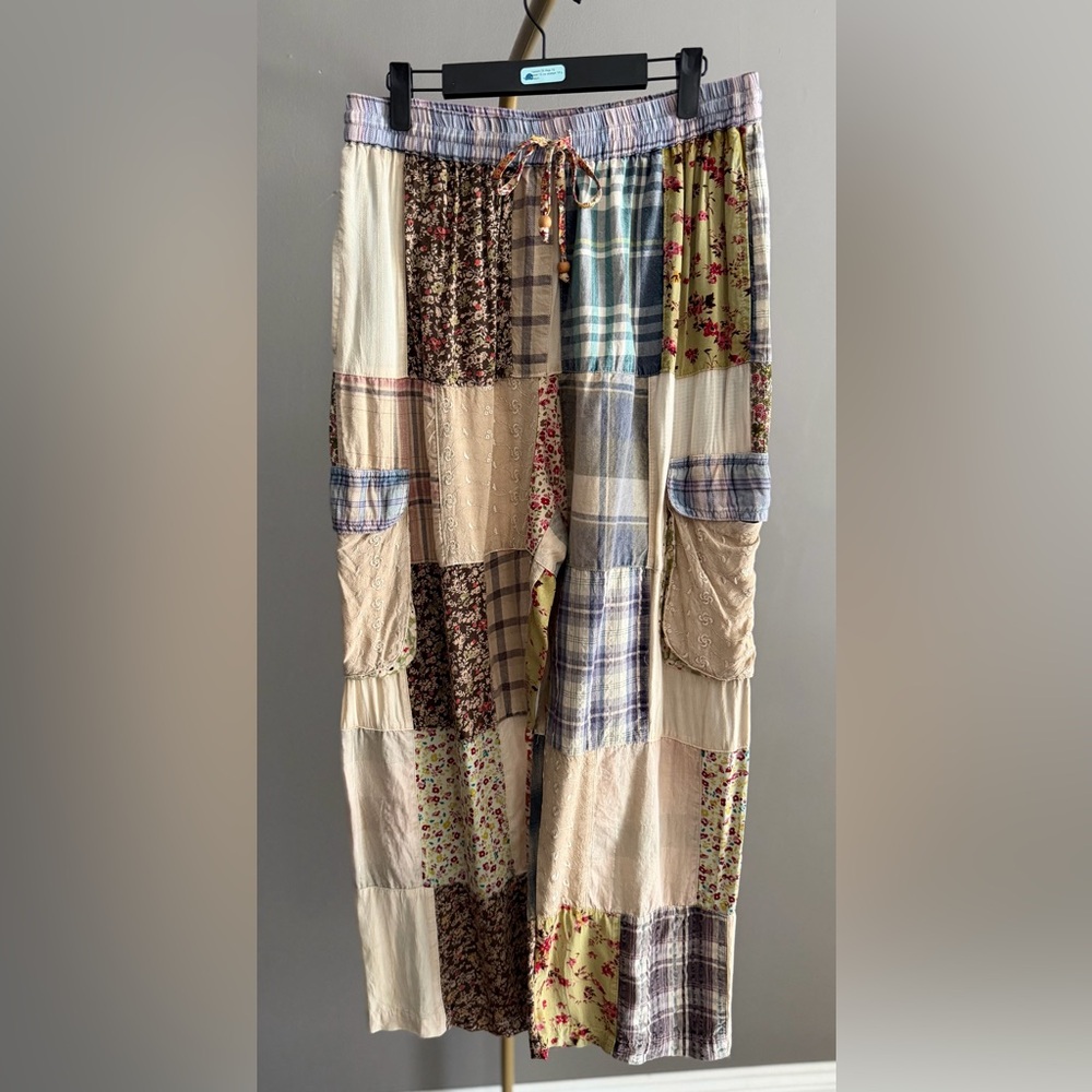 Young Threads Bohemian Floral Patchwork Cargo Poc… - image 1